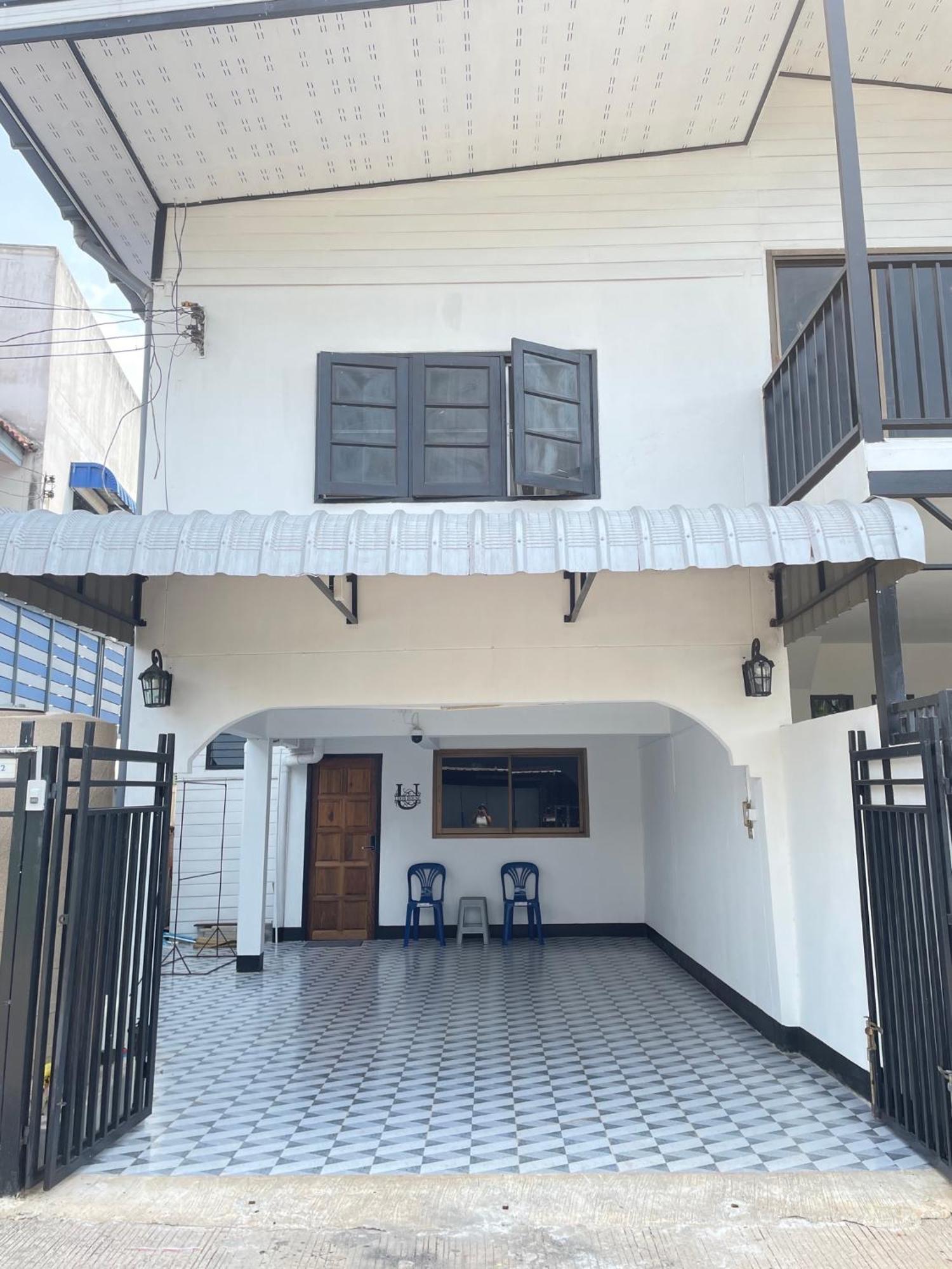 Udon House Appartement Udon Thani Buitenkant foto